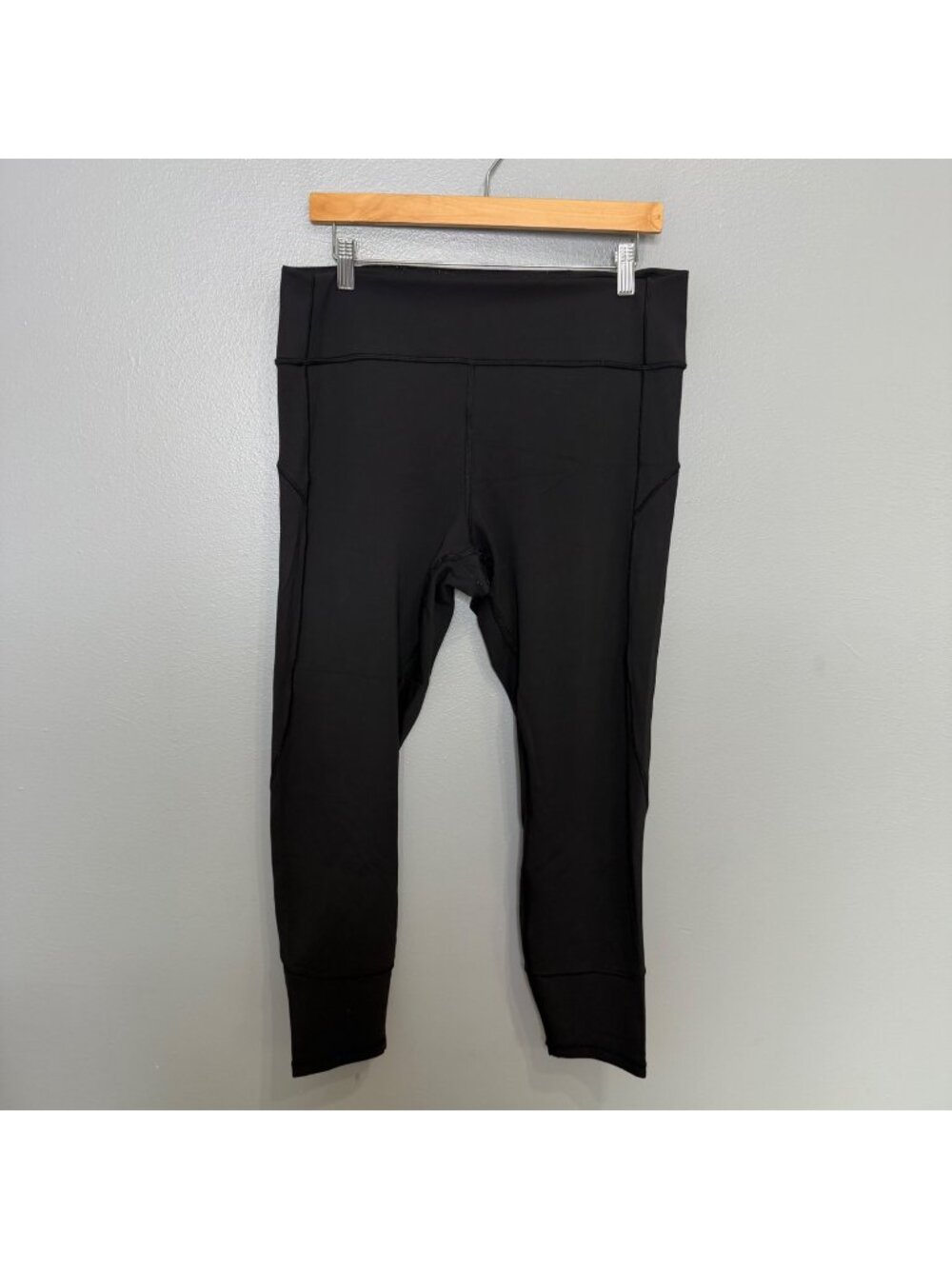 LULULEMON In Movement Tight 25" Everlux IN Black SIZE 14